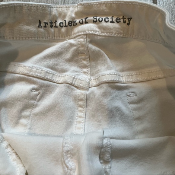 Articles of Society Carly Skinny Crop Distressed Jeans in Worn White, Sz 30 - Picture 12 of 16